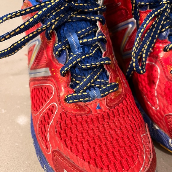 runDisney Sorcerer Mickey New Balance Sneakers - Size 4.5 - Picture 3 of 6